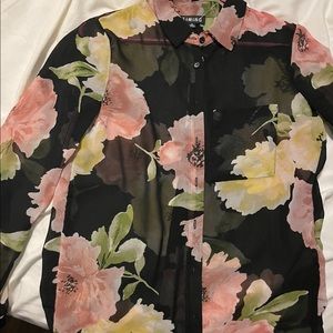 Black floral collars button up